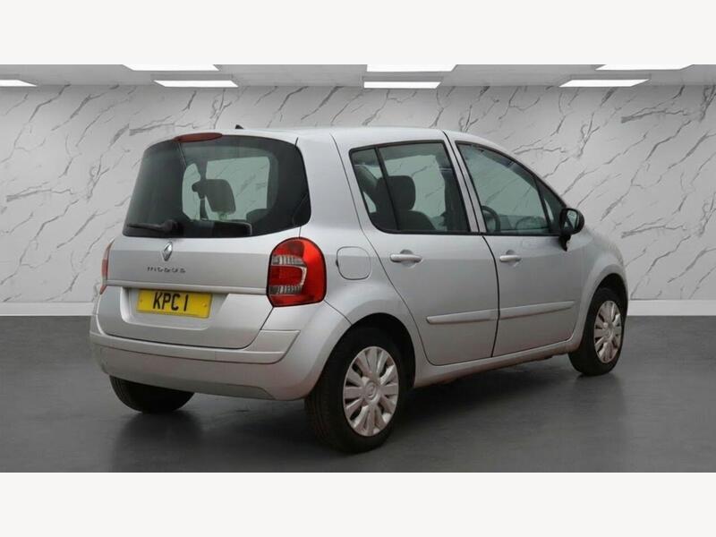 Silver 2011 Renault Modus - AutoTrader Import