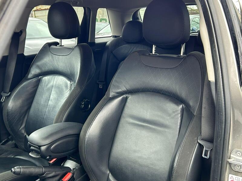 2019 MINI Hatch - AutoTrader Import