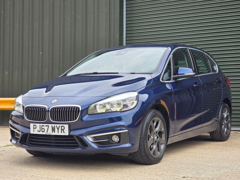 2017 BMW 2 Series Active Tourer 2.0 220i Luxury MPV 5dr Petrol Auto Euro 6 (s/s) (192 ps) interior or exterior view