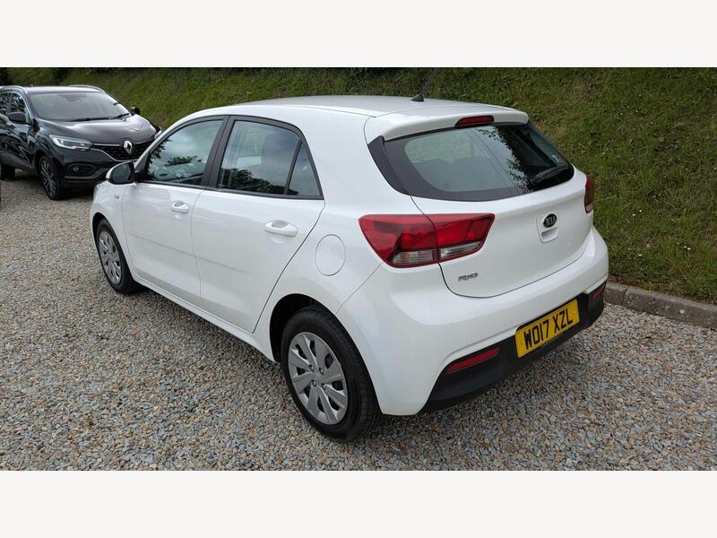 2017 Kia Rio - AutoTrader Import
