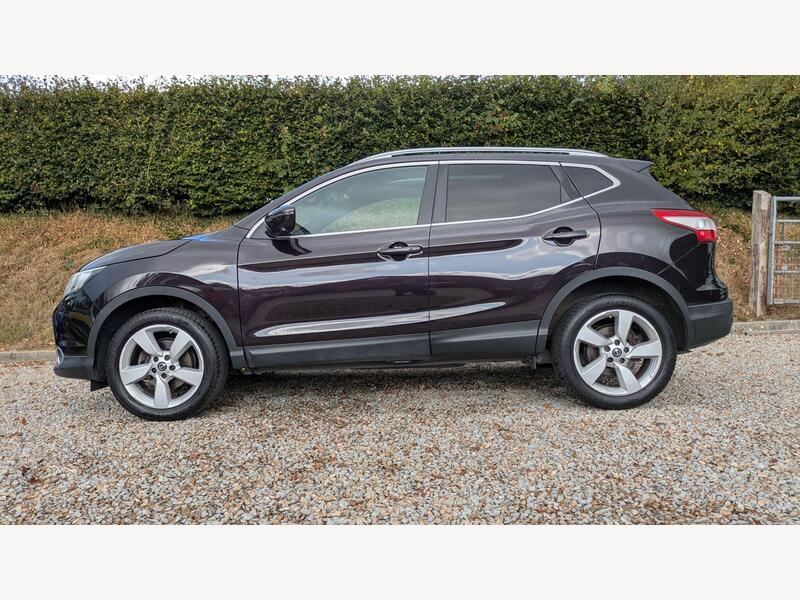 2017 Nissan Qashqai - AutoTrader Import
