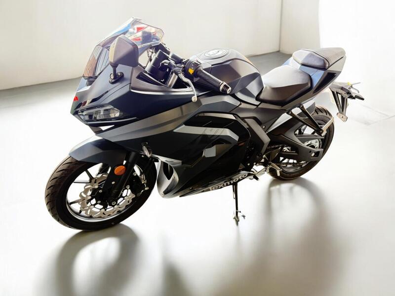2025 Lexmoto LXS 125 - AutoTrader Import