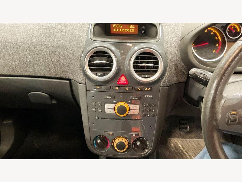 SILVER 2011 Vauxhall CORSA - AutoTrader Import