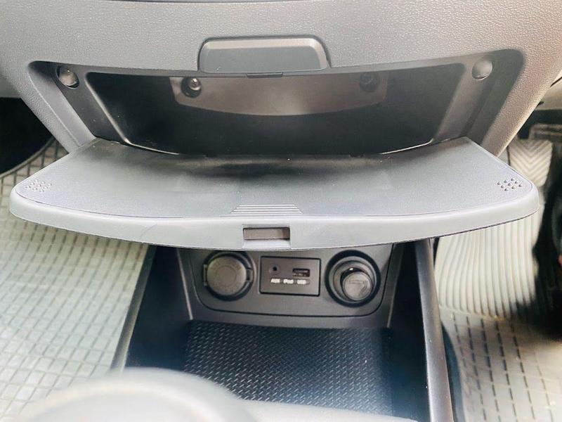 i30