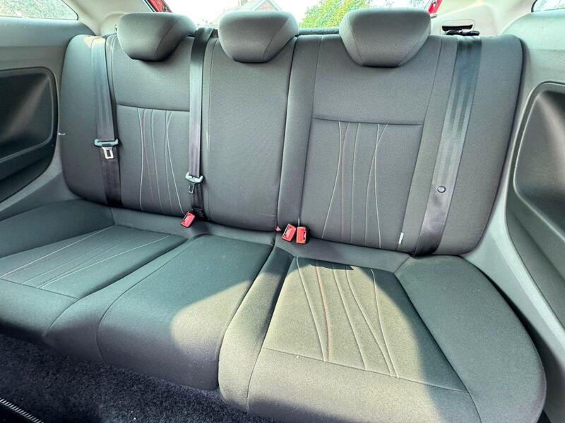 RED 2011 SEAT IBIZA - AutoTrader Import