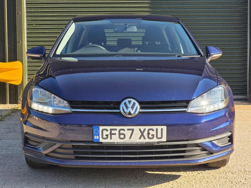 2017 Volkswagen Golf 1.4 TSI S Euro 6 (s/s) 5dr interior or exterior view