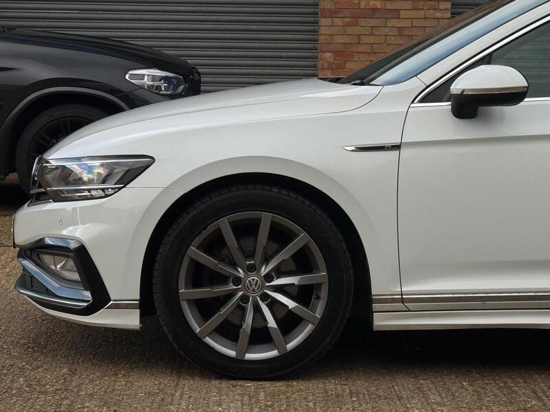 2019 Volkswagen Passat - AutoTrader Import