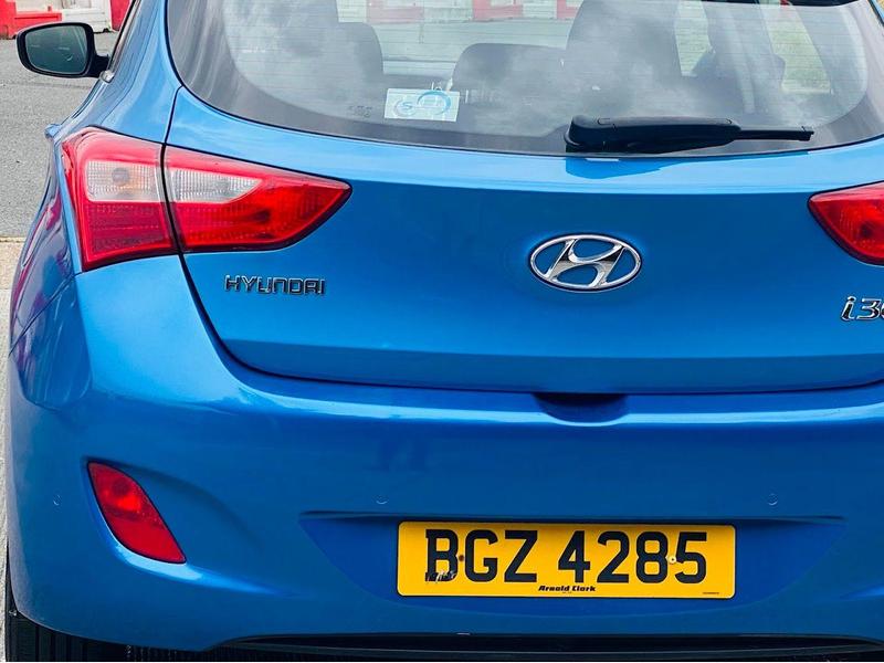 i30