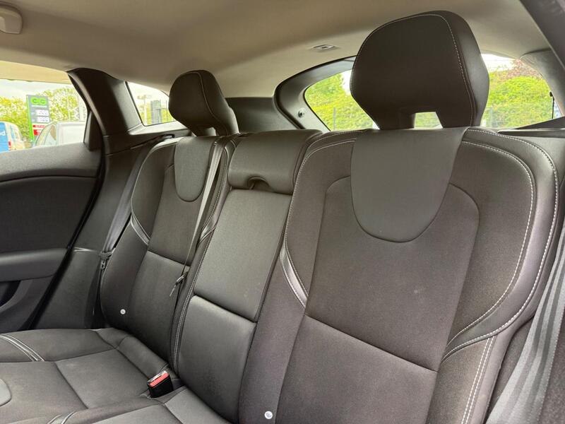 2016 Volvo V40 - AutoTrader Import