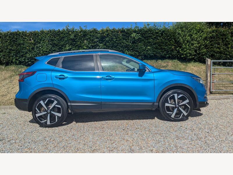Blue 2018 Nissan Qashqai - AutoTrader Import