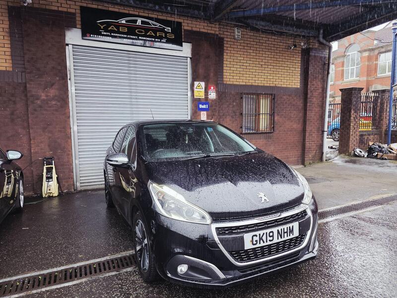 Peugeot 208 1.2 PureTech Tech Edition Euro 6 (s/s) 5dr