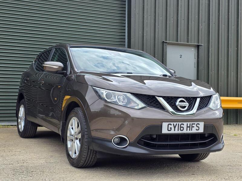 2016 Nissan Qashqai 1.2 DIG-T Acenta 2WD Euro 6 (s/s) 5dr