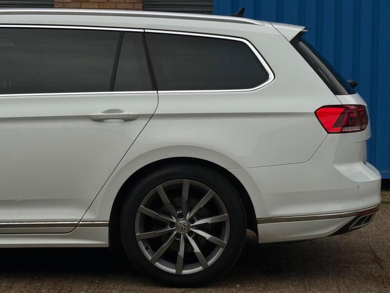 2019 Volkswagen Passat - AutoTrader Import