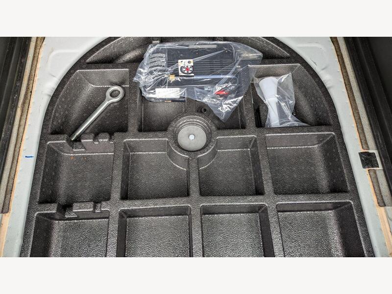 WHITE 2016 Jeep Renegade - AutoTrader Import