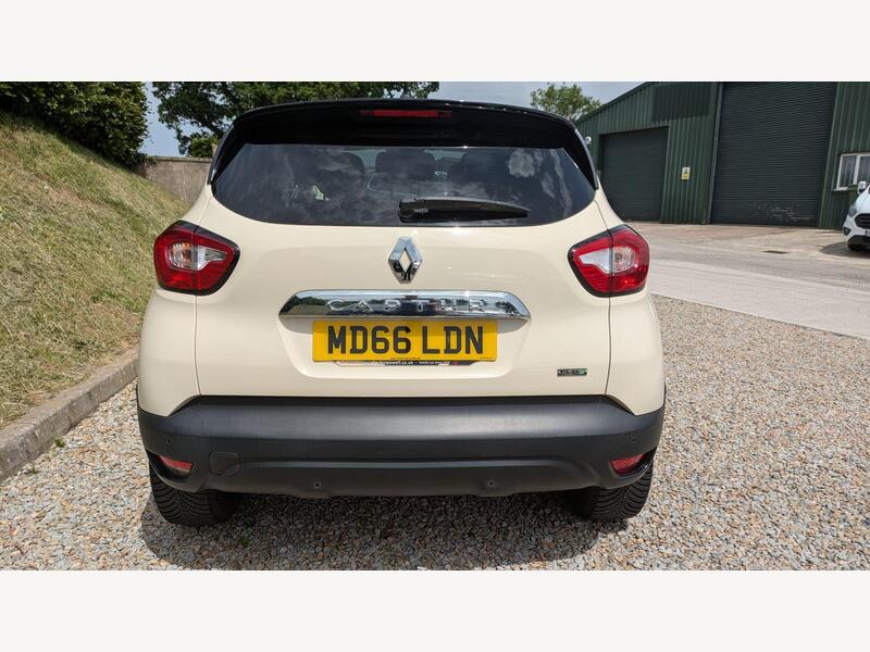 2016 Renault Captur - AutoTrader Import