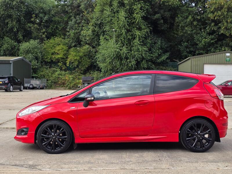 2017 Ford Fiesta 1.0T EcoBoost ST-Line Euro 6 (s/s) 3dr interior or exterior view