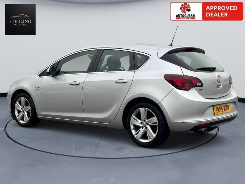 2015 Vauxhall Astra - exterior