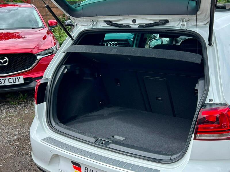 2016 Volkswagen Golf - AutoTrader Import