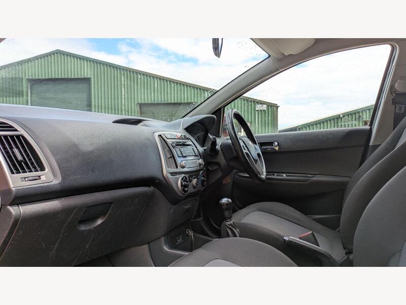 2013 Hyundai i20 - AutoTrader Import