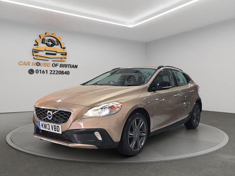 Volvo V40 Cross Country 2.0 D3 Lux Nav Geartronic Euro 5 (s/s) 5dr