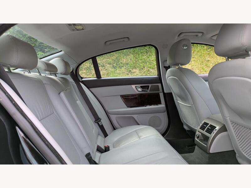 2011 Jaguar XF - AutoTrader Import