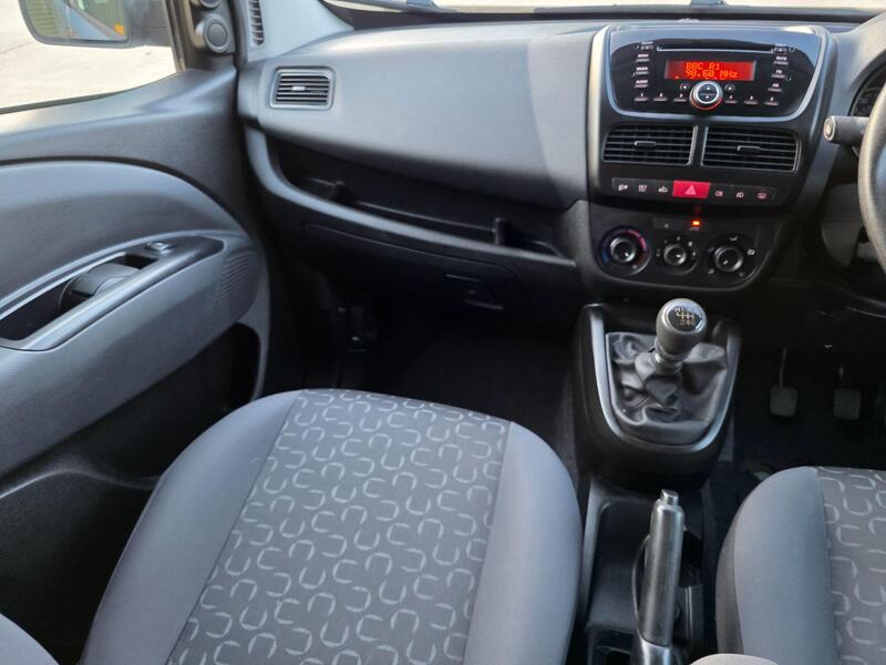 2012 Fiat Doblo 1.6 MultiJet 16v MyLife (s/s) 5dr interior or exterior view
