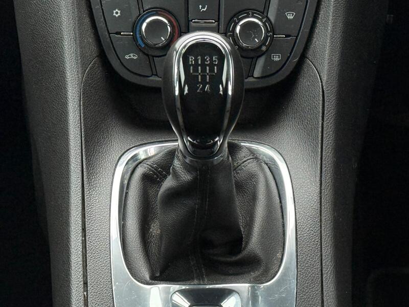 2011 Vauxhall Meriva - AutoTrader Import