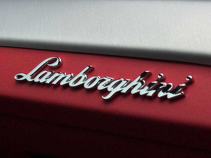 2021 Lamborghini Urus - AutoTrader Import