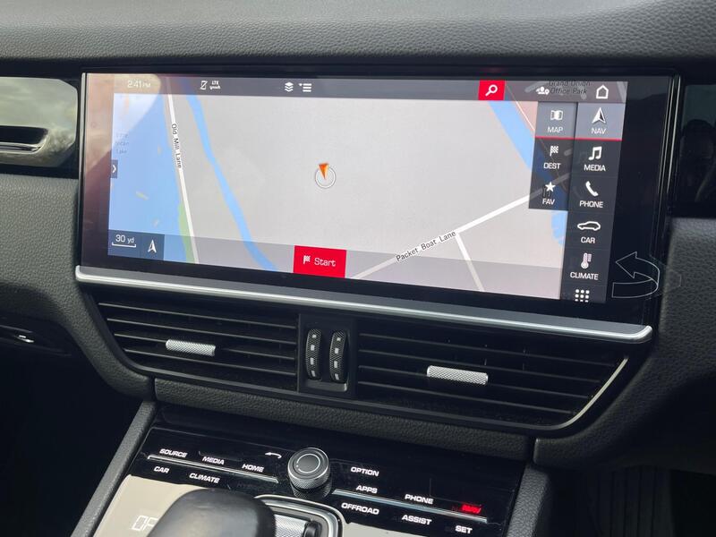 2019 Porsche Cayenne 3.0T V6 TiptronicS 4WD Euro 6 (s/s) 5dr interior or exterior view