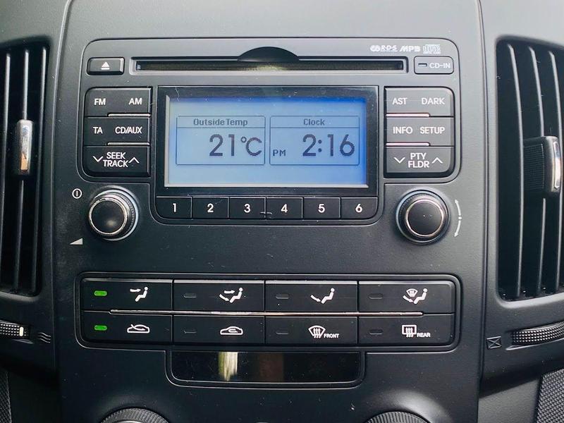 i30