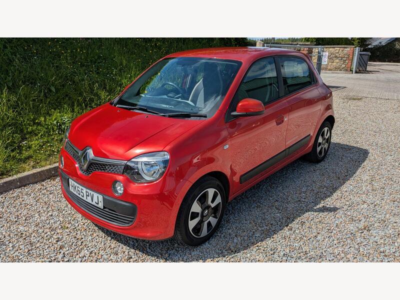 2015 Renault Twingo - AutoTrader Import