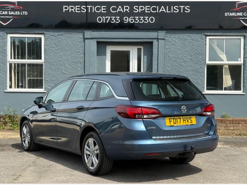 2017 Vauxhall Astra - AutoTrader Import