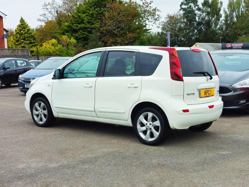 WHITE 2009 Nissan NOTE - AutoTrader Import