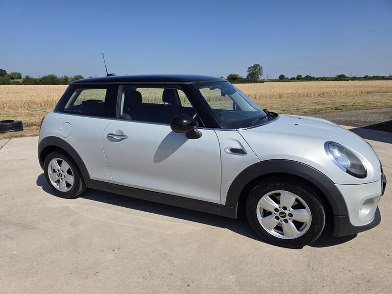 MINI Hatch 1.5 Cooper Euro 6 (s/s) 3dr 2014 — view 7