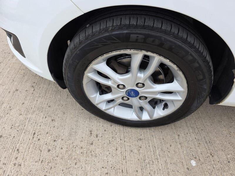 Ford Fiesta 1.0T EcoBoost Zetec Euro 5 (s/s) 3dr 2015 — view 20