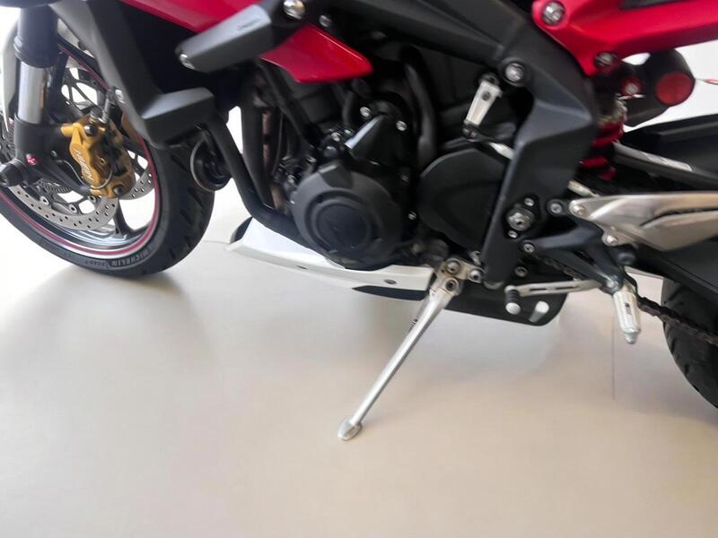 2017 Triumph Street Triple 675 - AutoTrader Import