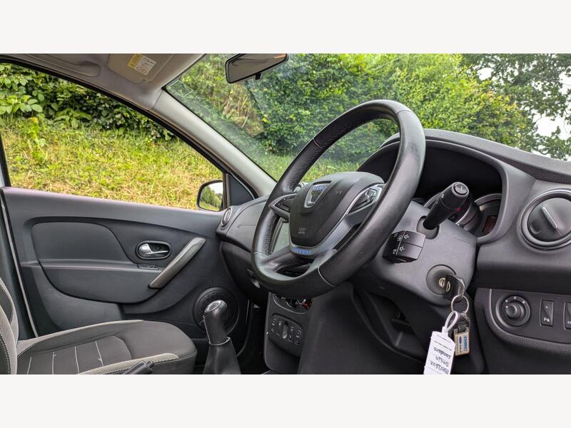 2017 Dacia Sandero Stepway - AutoTrader Import