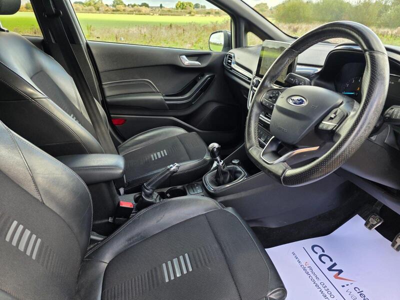 Ford Fiesta 1.0T EcoBoost ST-Line X Euro 6 (s/s) 5dr 2018 — view 4