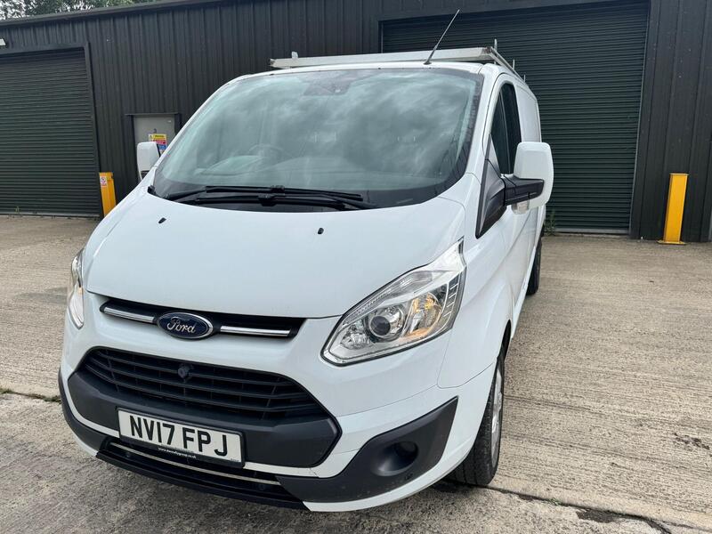 2017 Ford Transit Custom 2.0 TDCi 290 Limited L2 H2 5dr interior or exterior view