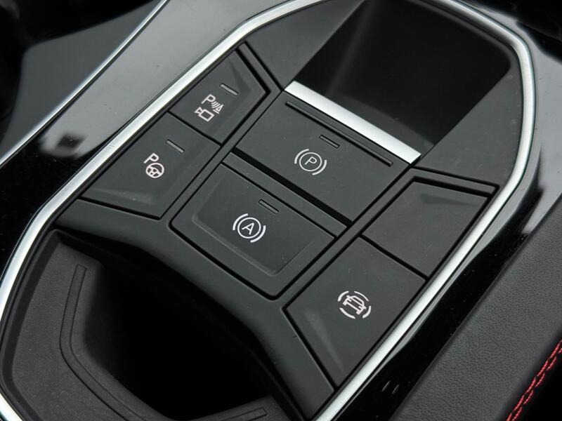 2021 Lamborghini Urus - AutoTrader Import