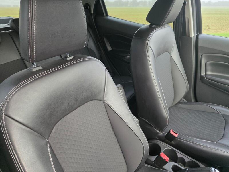 Ford EcoSport 1.0T EcoBoost Titanium 2WD Euro 5 (s/s) 5dr 2015 — view 27