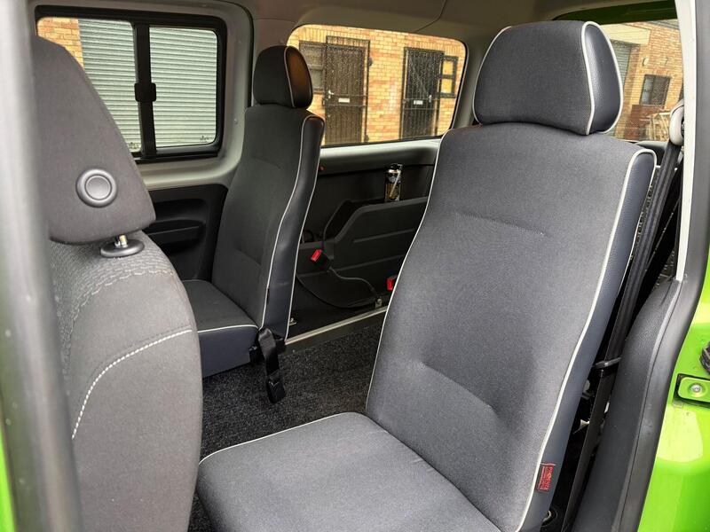 2017 Volkswagen Caddy Maxi Life - AutoTrader Import