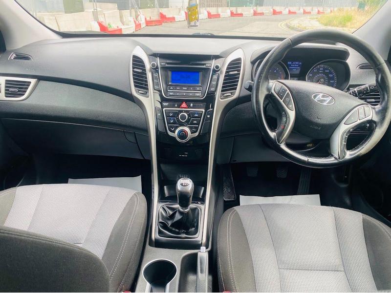 i30