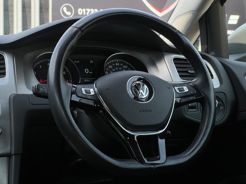 2015 Volkswagen Golf - AutoTrader Import