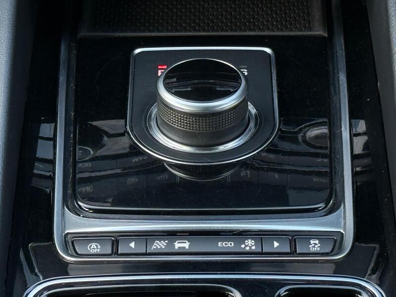 2018 Jaguar F-PACE - AutoTrader Import