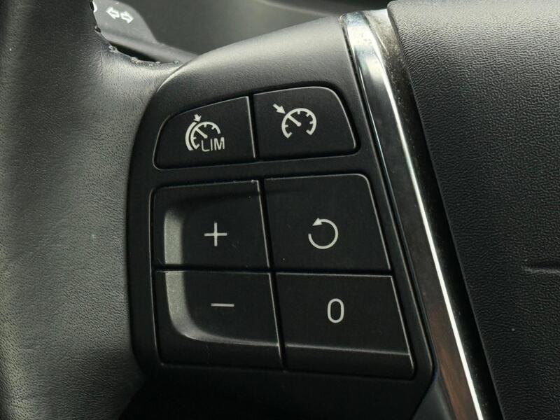 2013 Volvo V40 Cross Country - AutoTrader Import