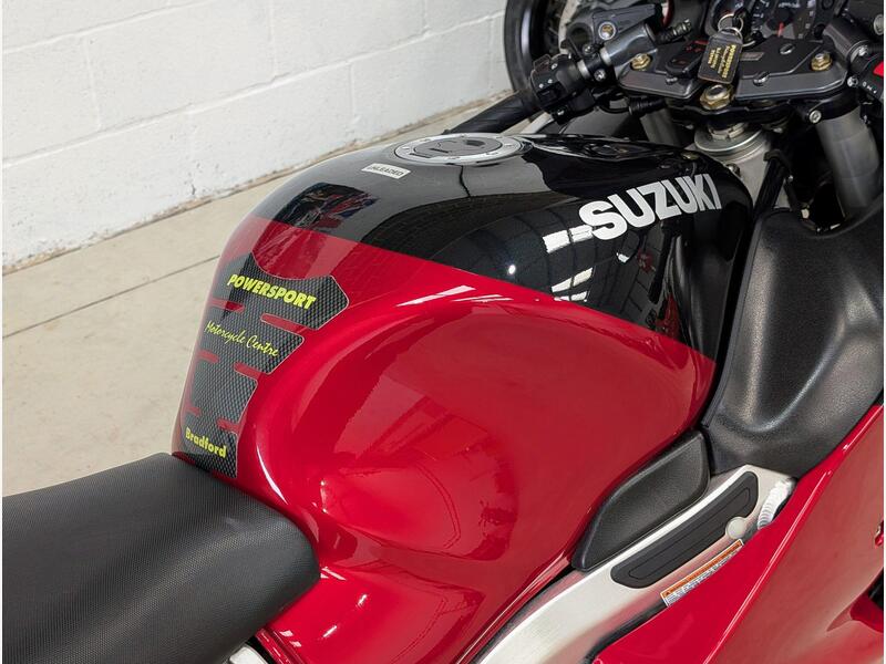 1999 Suzuki GSX1300R Hayabusa - AutoTrader Import