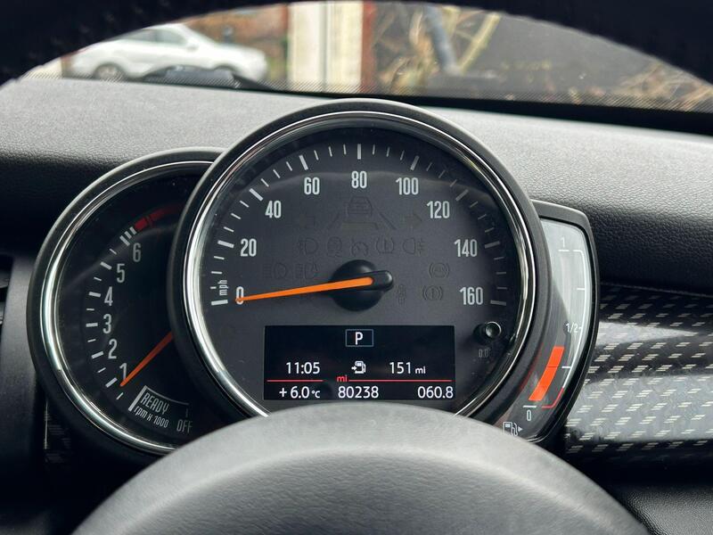 2019 MINI Hatch - AutoTrader Import