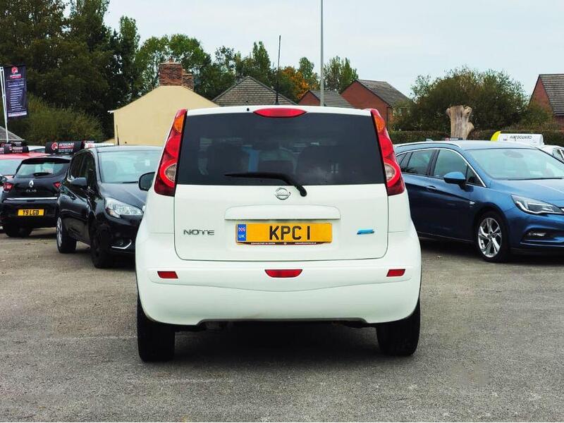 WHITE 2009 Nissan NOTE - AutoTrader Import