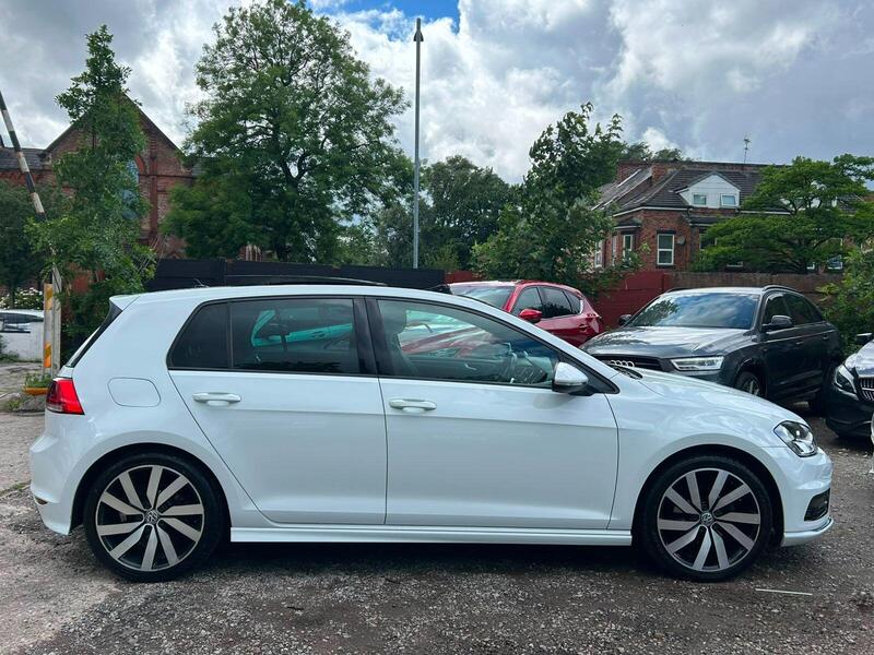 2016 Volkswagen Golf - AutoTrader Import